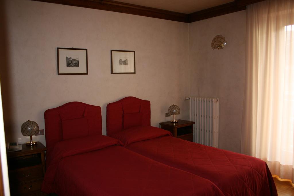 טורניון Hotel Panoramique חדר תמונה